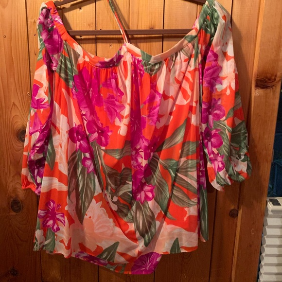 Colorful top - Picture 3 of 3